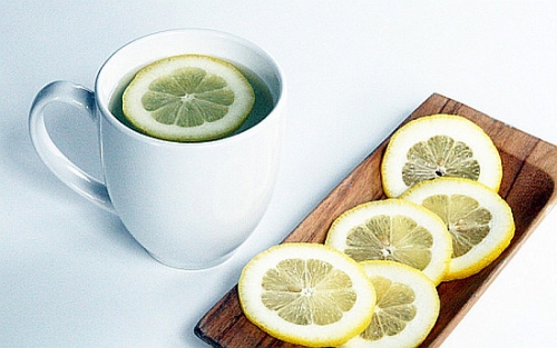 acqua-e-limone.jpg